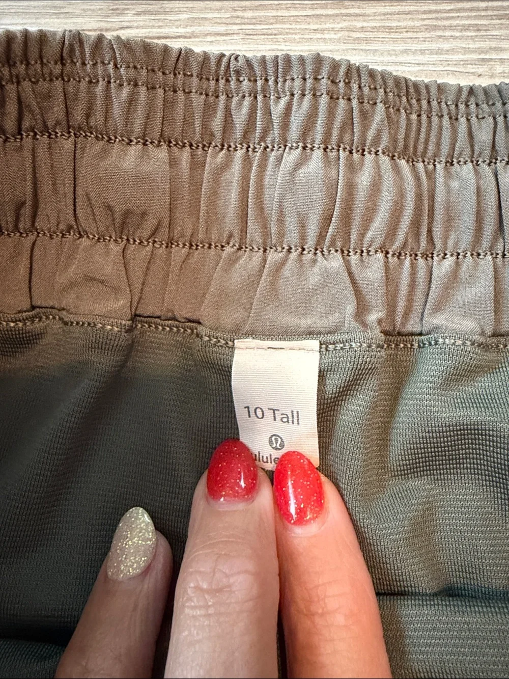 lululemon athletica women's athletic shorts in olive, high rise 4”